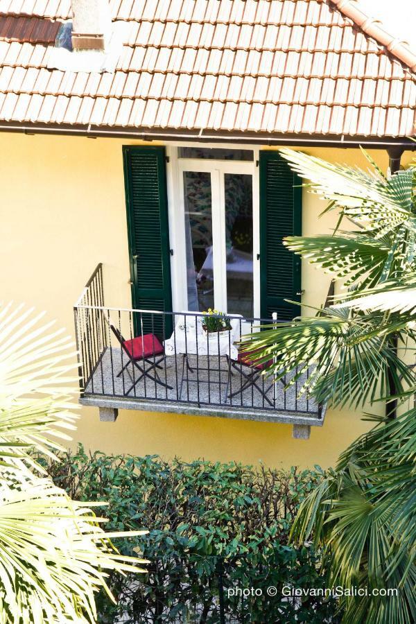 メナッジョCasa Azzurraアパートメント エクステリア 写真
